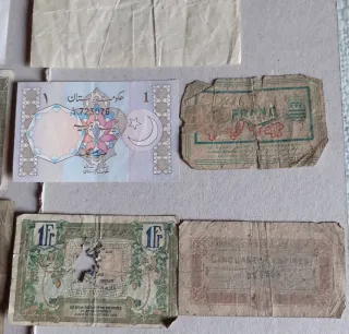 22 billet España y extranjero. Incluye 1000 ptas.