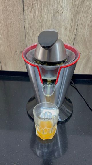 Exprimidor de cítricos Jata EX2300M