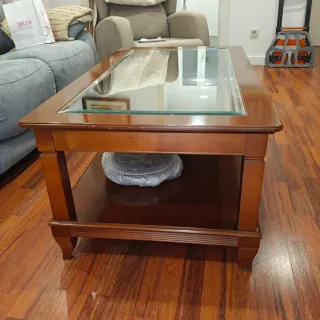 Mesa centro elevable madera cerezo cristal.