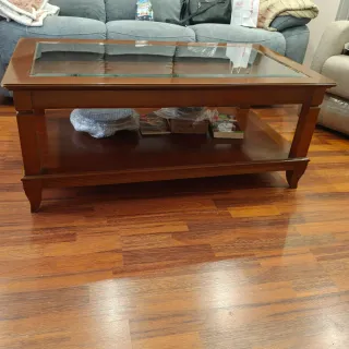 Mesa centro elevable madera cerezo cristal.