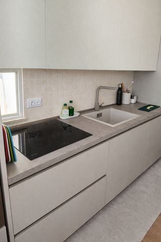 Prestigioso Trilocale Ristrutturato con Posto Auto