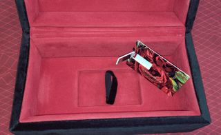 Box Dolce & Gabbana + Chiavetta USB Flowers La