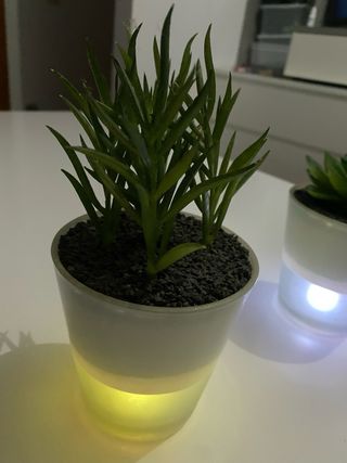 2 Macetas con Plantas Artificiales y Luces LED
