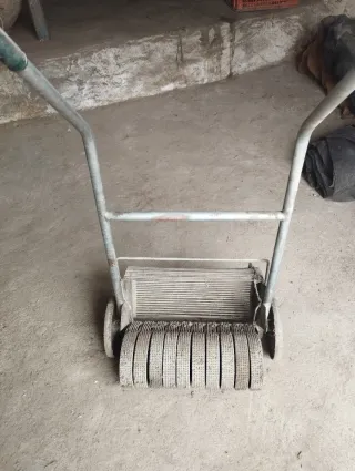 Máquina manual para recoger aceitunas