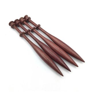 Bolillos de madera Purpleheart para encaje.