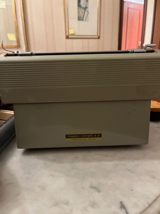 Máquina de escribir Hispano Olivetti Lexicon 80