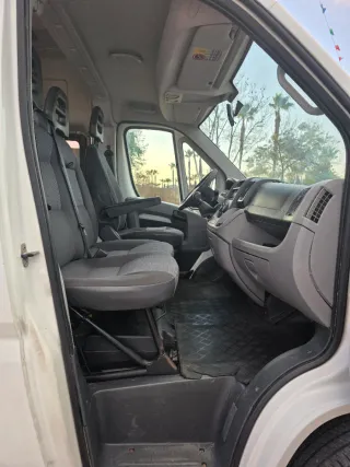 Citroen Jumper 6 plazas L2H2