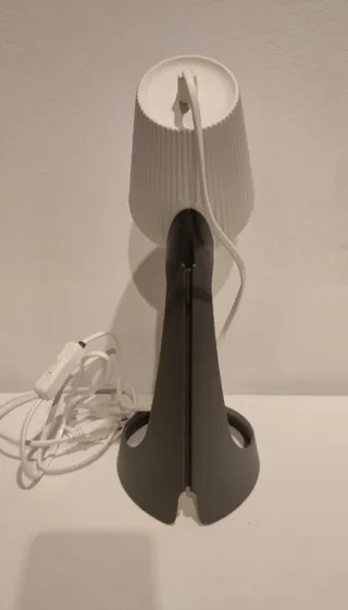 Lámpara de mesa ó techo gris y blanca