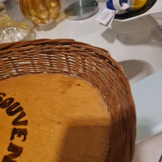 Vassoio souvenir vimini e legno Africa