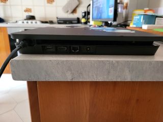 PlayStation PS4 Sony 1TB Jet Black