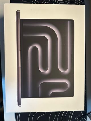 MacBook Pro 14 M4 16GB RAM 512GB SSD