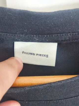 T-shirt Filling Pieces Tamanho XL