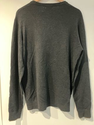 Maglione grigio scollo a V