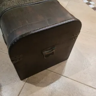 Baúl Vintage Madera y Metal