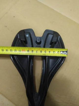 Sillín de Bicicleta Giant Negro original