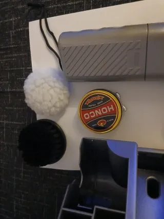 Abrillantador Zapatos, a pilas.