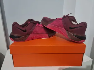 T46 Nike Metcom 10 Rojas
