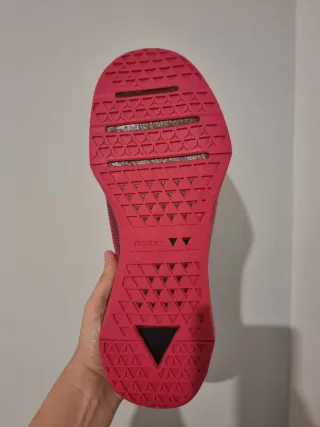 T46 Nike Metcom 10 Rojas