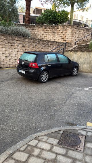 Volkswagen Golf 2004