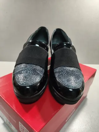 Zapatos de piel negros