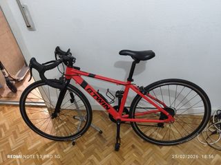 Bici carretera niño Btwin Triban Roja