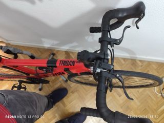 Bici carretera niño Btwin Triban Roja