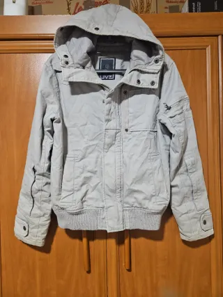 Chaqueta Bomber con Capucha Estilo Militar Gris