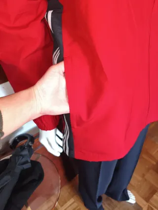 Chaqueta Adidas Roja