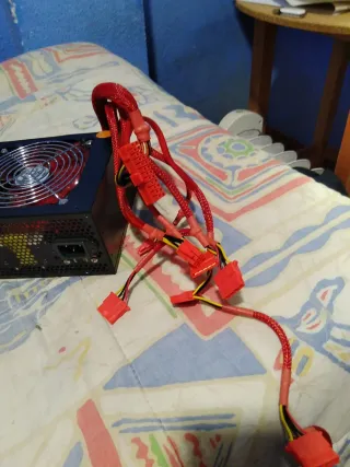 Alimentatore Gaming Nero