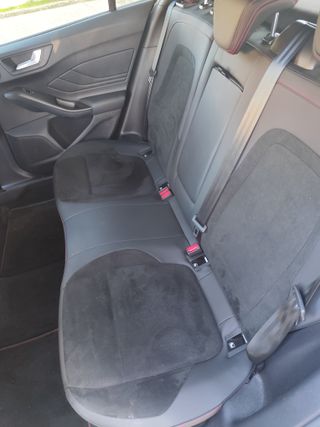 Ford Focus ST 2025 3 mantenimientos incluidos