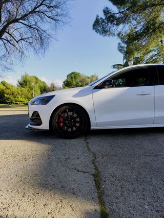 Ford Focus ST 2025 3 mantenimientos incluidos