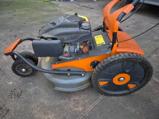 Desbrozadora Ruedas Motor Yamaha 190