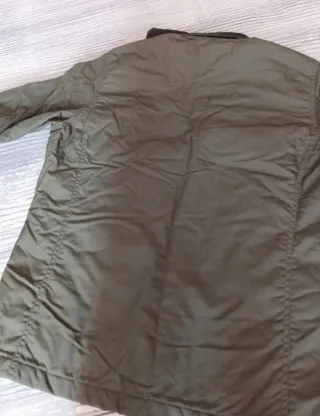 Trenca impermeable,  tres cuartos. Banana Republic