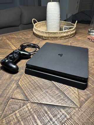 PS4 Slim 1TB Negra