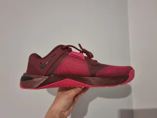 T47 Nike Metcom 10 rojas