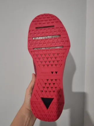 T47 Nike Metcom 10 rojas