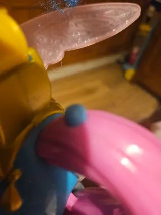 Muñeca y unicornio Shimmer y Unicornio
