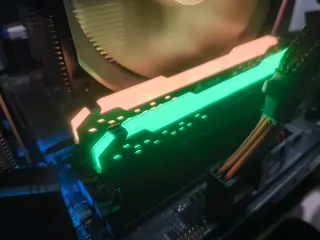 16GB DDR4 Corsair Vengeance RGB PRO