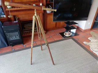 Telescopio náutico decoración bronce y madera