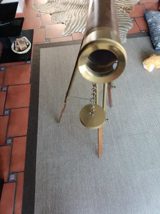 Telescopio náutico decoración bronce y madera