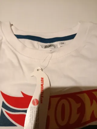 Camiseta niño Hotwheels coche y cuadros