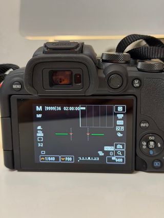 Canon EOS R10 + Objetivo RF-S 18-150mm