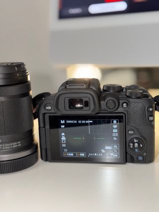 Canon EOS R10 + Objetivo RF-S 18-150mm