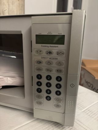 Microondas Sanyo Plata