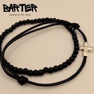 Pulseras Barter, mod 350, Cruz Plateada Negra