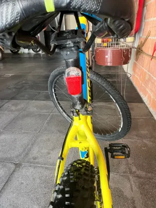 Bicicleta Montaña Attractor 3.7 29” Mountain Bike