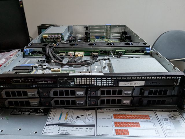 Servidor Dell R520 Doble Procesador 64GB RAM