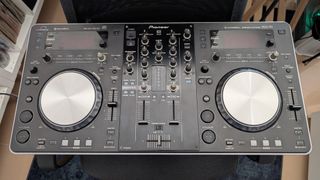 Pioneer XDJ-R1 + Flightcase