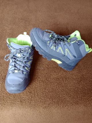 Botas de senderismo T35