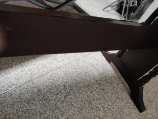 Mesa vintage de madera oscura